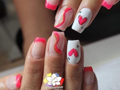 OFREZCO MANICURE Y PEDICURE AL ESTILO COLOMBIANO